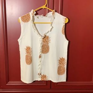 New pineapple print sleeveless top